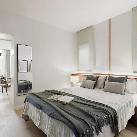 Apartament Isola - 1 Bedroom And Terrace In Eixample Dreta *